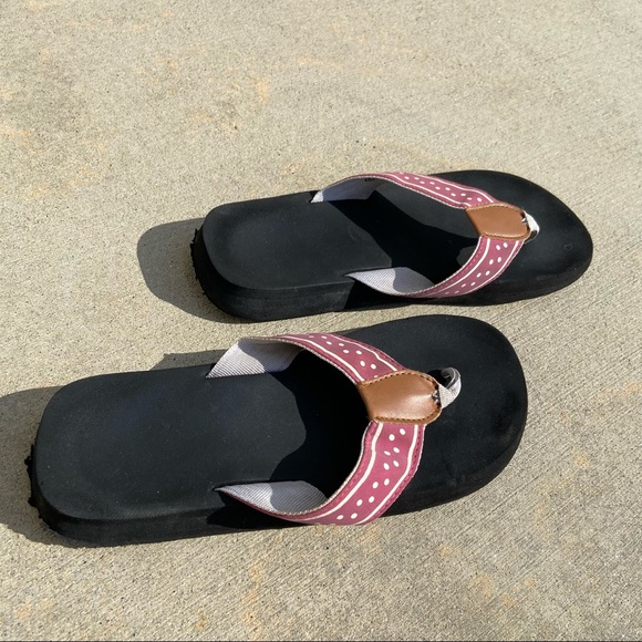 Sandle - Picture 3 of 3